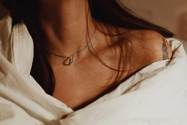 The Emotional Connection Behind Every Memory Necklace - Customcuff