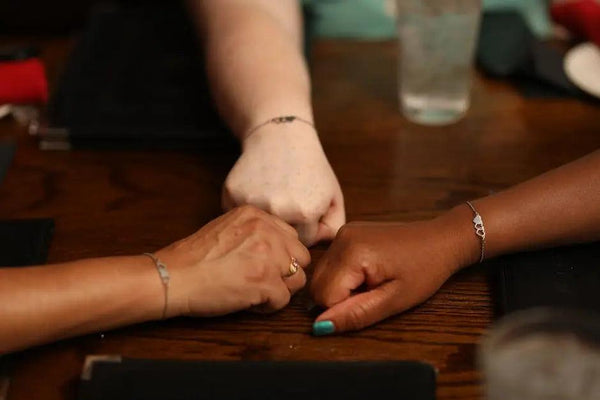 What Makes Custom Friendship Bracelets Unique? - Customcuff