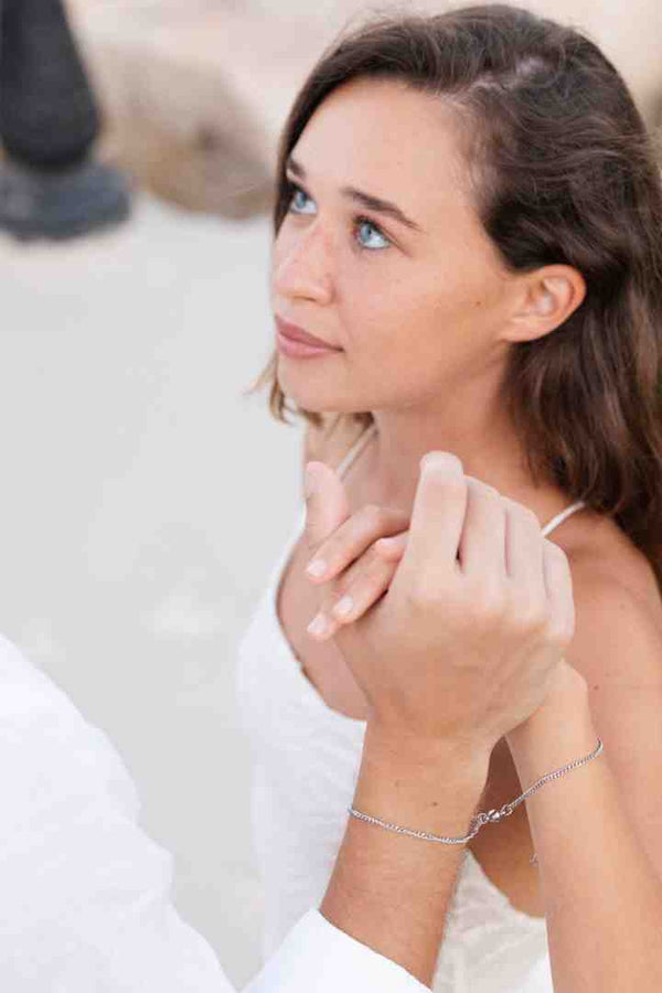 Couples Bracelets 101 – Matching Jewelry for Every Love Story