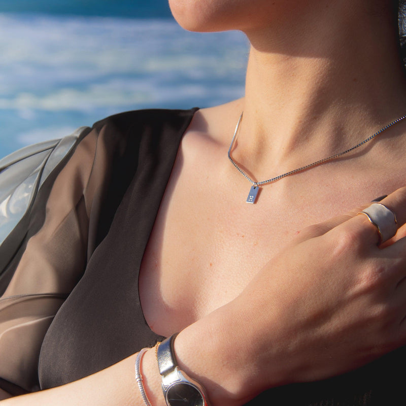 Elegant Initial Charm Single Necklace - Customcuff