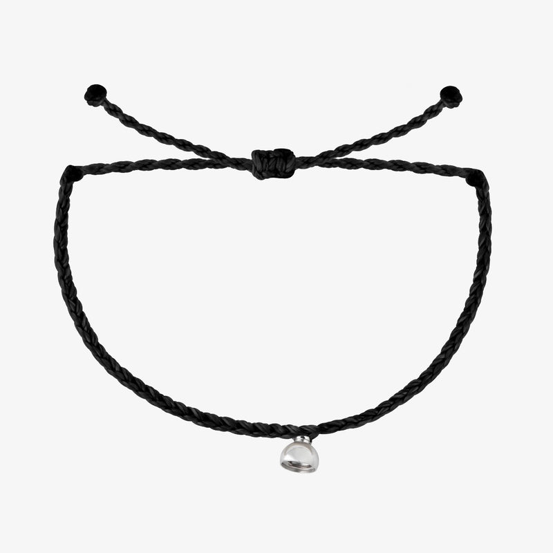 Single magnetic bracelet in black