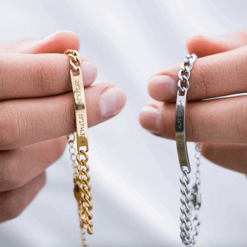 Personalized Chain Link Bracelet with Engraved Charms